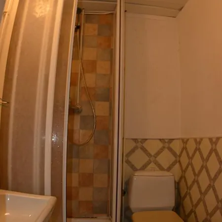 Janune Kagu Hostal